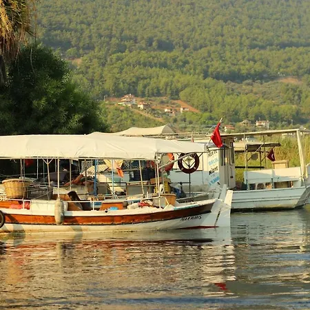 Lejlighedshotel Oezgem *