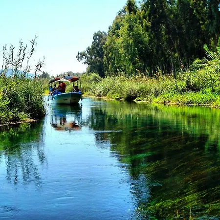 Lejlighedshotel Oezgem Akyaka (Mugla)