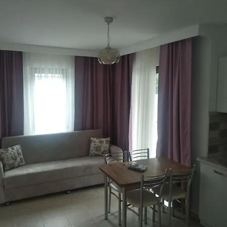 Oezgem * Акьяка